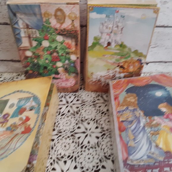 4 - Vintage 1996 Marie Osmond - Story Book Dolls on Metal Stands - Picture 13 of 13